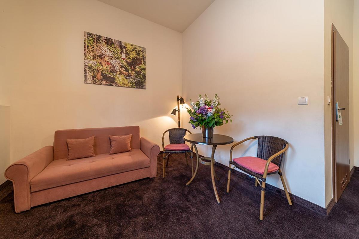 Folwark Ksiazecy Hotel Kliczkow Bagian luar foto